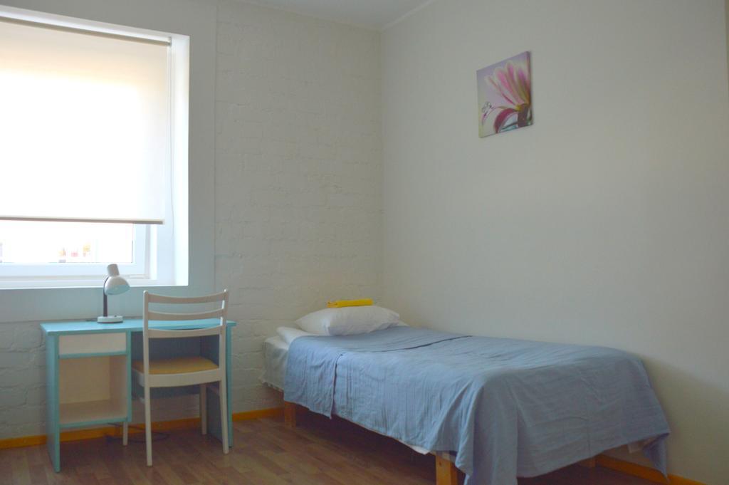 Saare Automatic Hostel Пярну Экстерьер фото