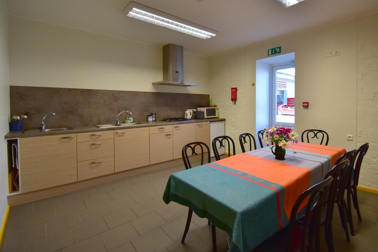 Saare Automatic Hostel Пярну Экстерьер фото